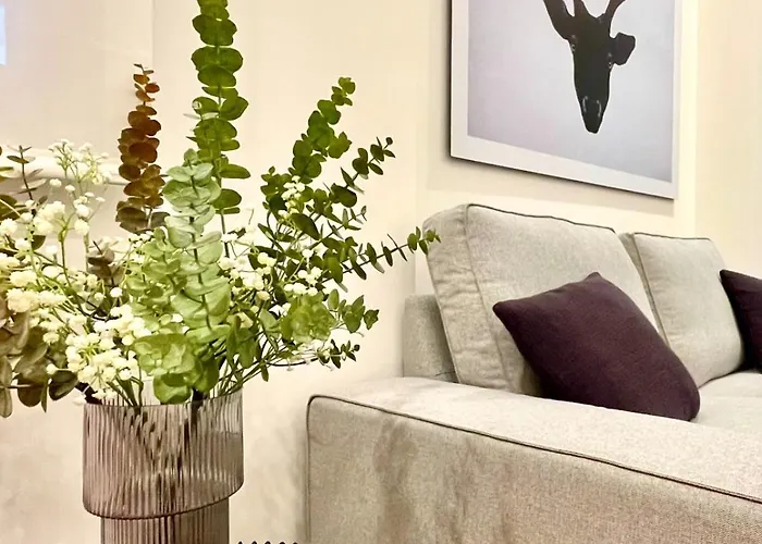 Kpt Homes Isabel Ii * Виго